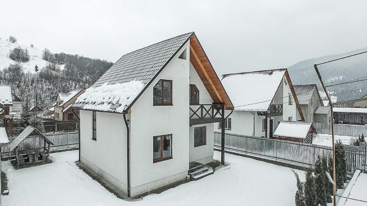 Sunhouse Villa Mizhhirya  Luaran gambar